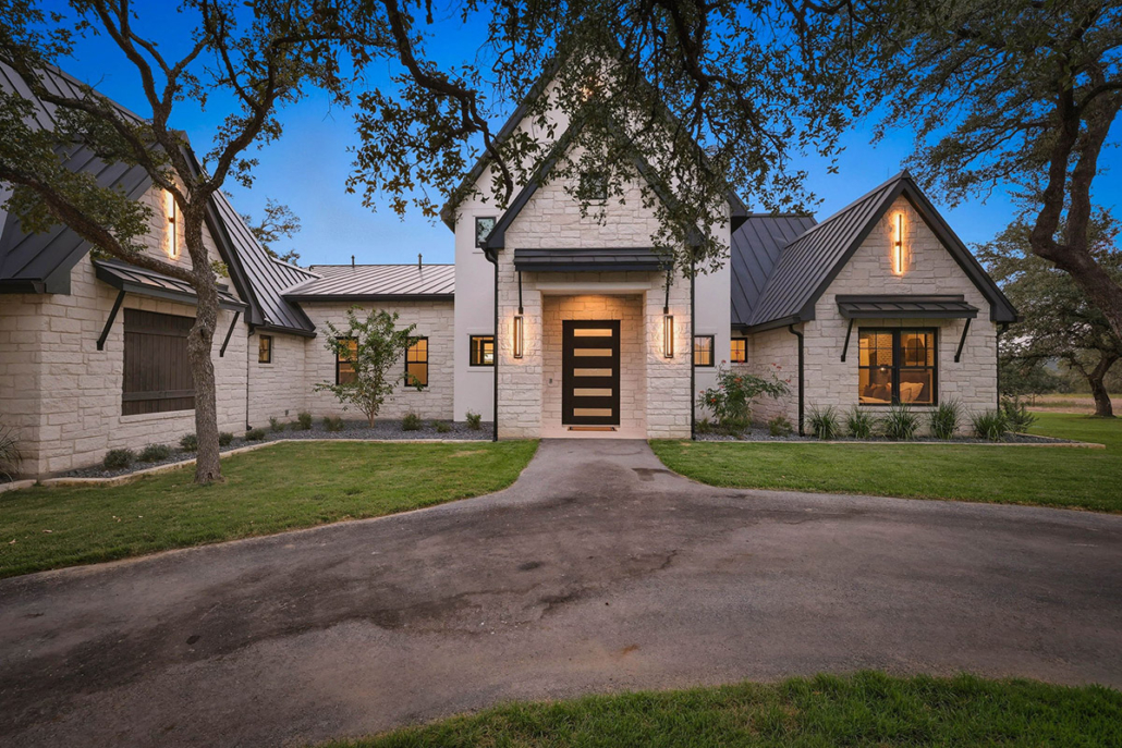 Luxury Custom Home in New Braunfels | TX Signature Custom Homes