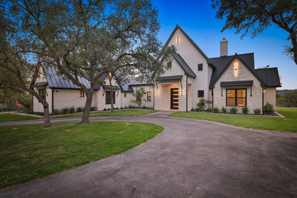 Luxury Custom Home in New Braunfels | TX Signature Custom Homes