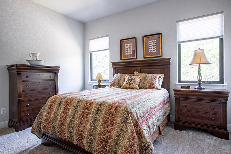 Modern Custom Home in John Newcombe Ranch – New Braunfels